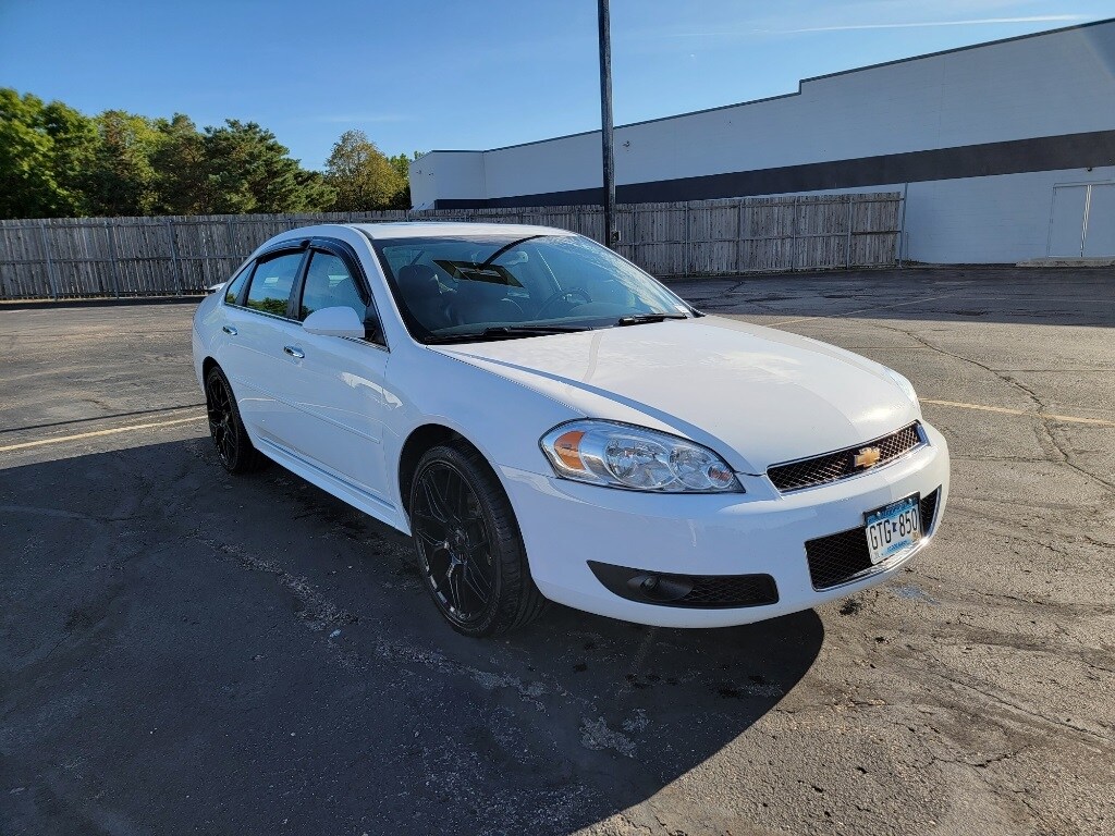 Used 2014 Chevrolet Impala 1LZ with VIN 2G1WC5E3XE1114660 for sale in Saint Cloud, Minnesota