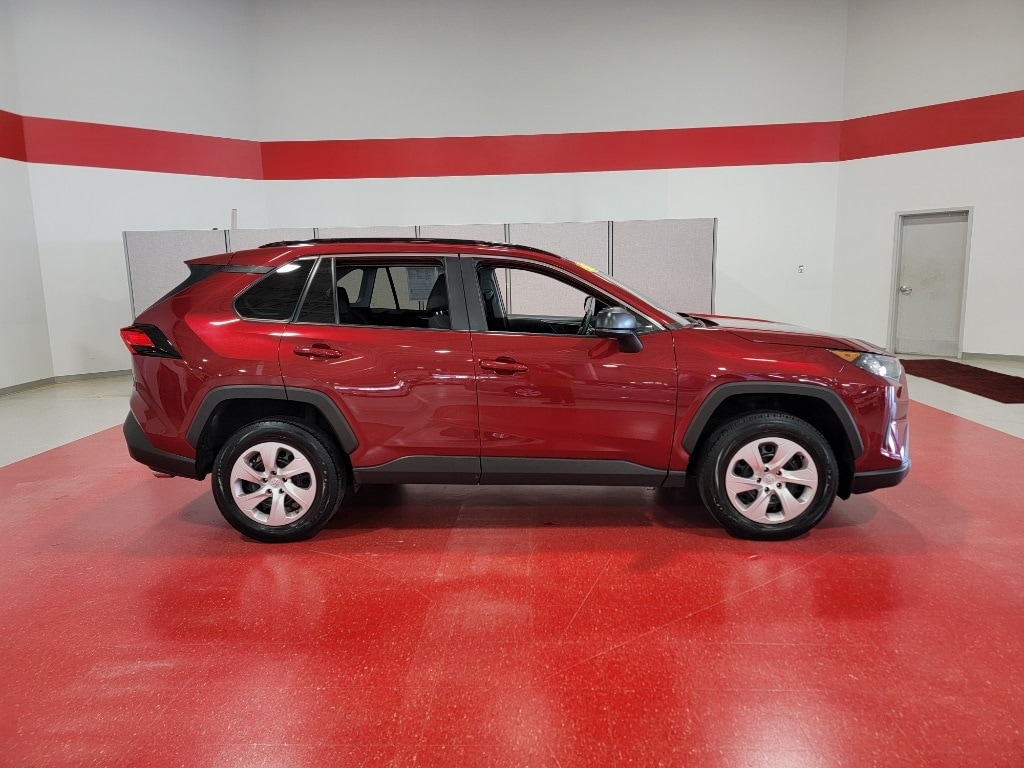 Used 2021 Toyota RAV4 LE with VIN 2T3F1RFV7MW176396 for sale in Saint Cloud, Minnesota