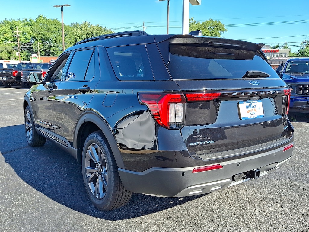 New 2026 Ford Explorer Active SUV
