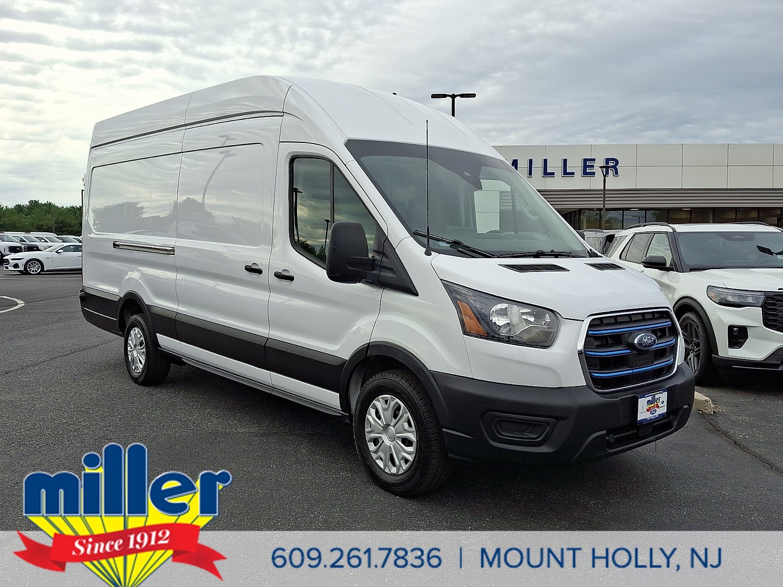 2022 Ford E-Transit BEV 350 High Roof 148EL WB's photo