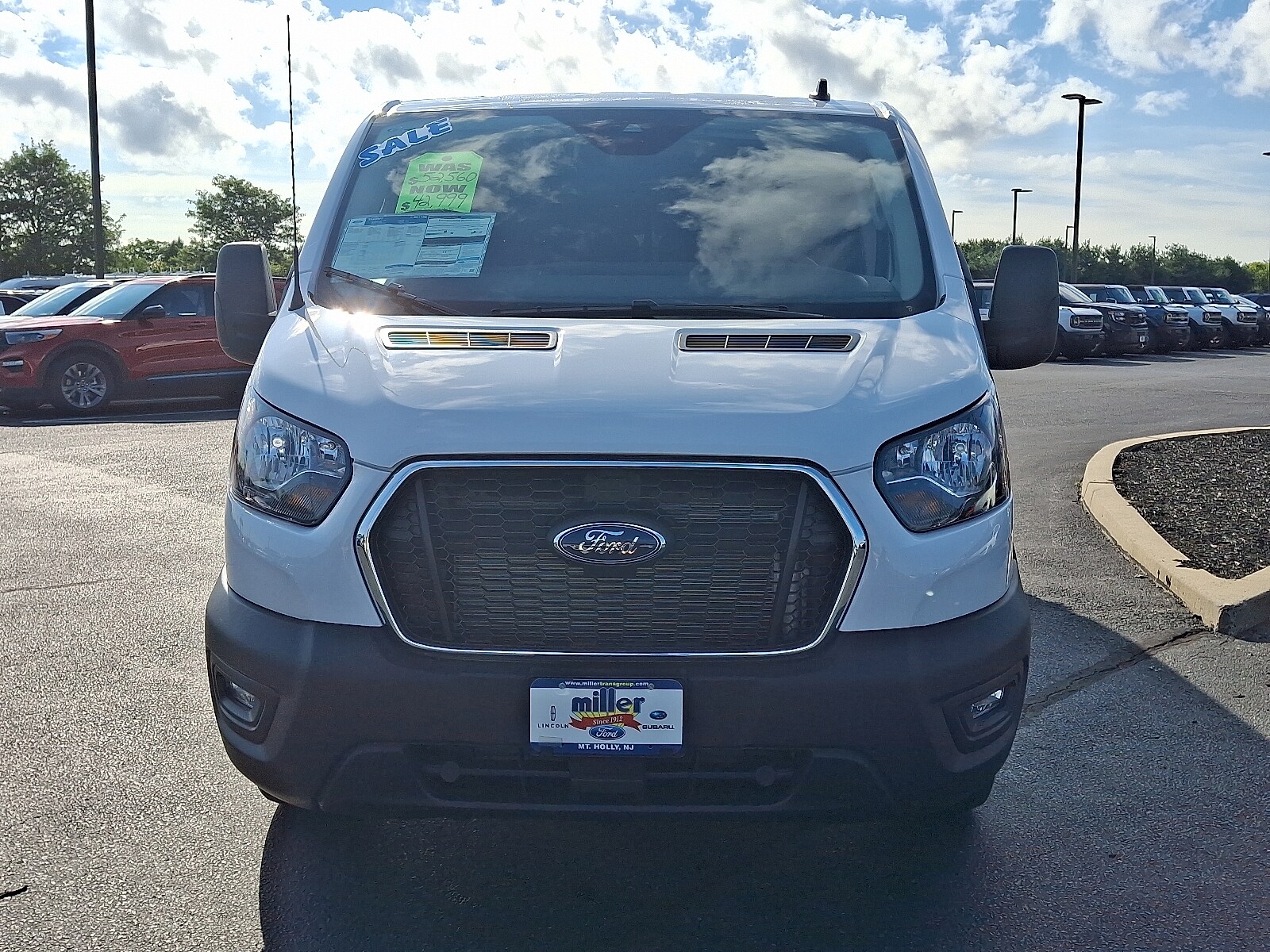 2024 Ford Transit Cargo Van photo 2