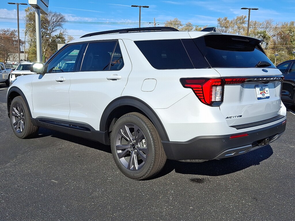 New 2026 Ford Explorer Active SUV