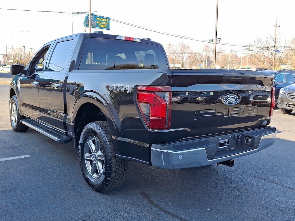 Used 2025 Ford F-150 XLT SuperCrew