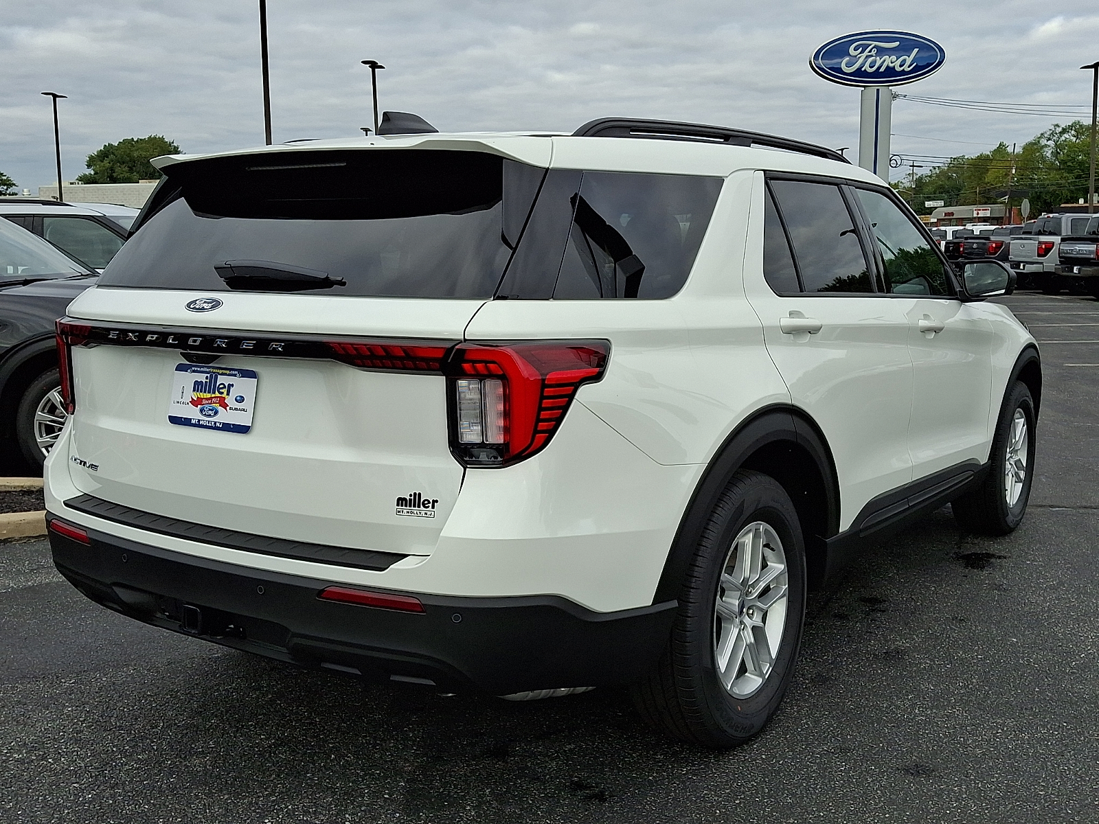 New 2027 Ford Explorer Active SUV