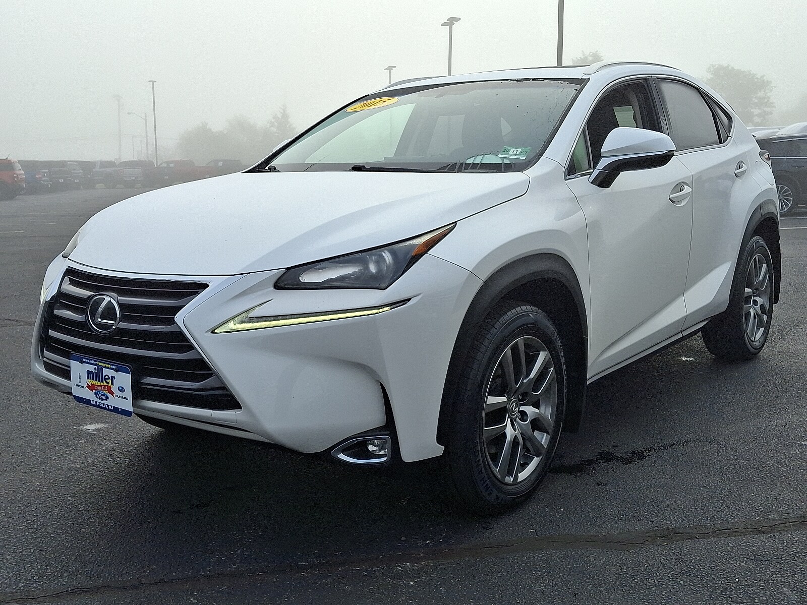 2015 Lexus NX 200t F SPORT photo 2