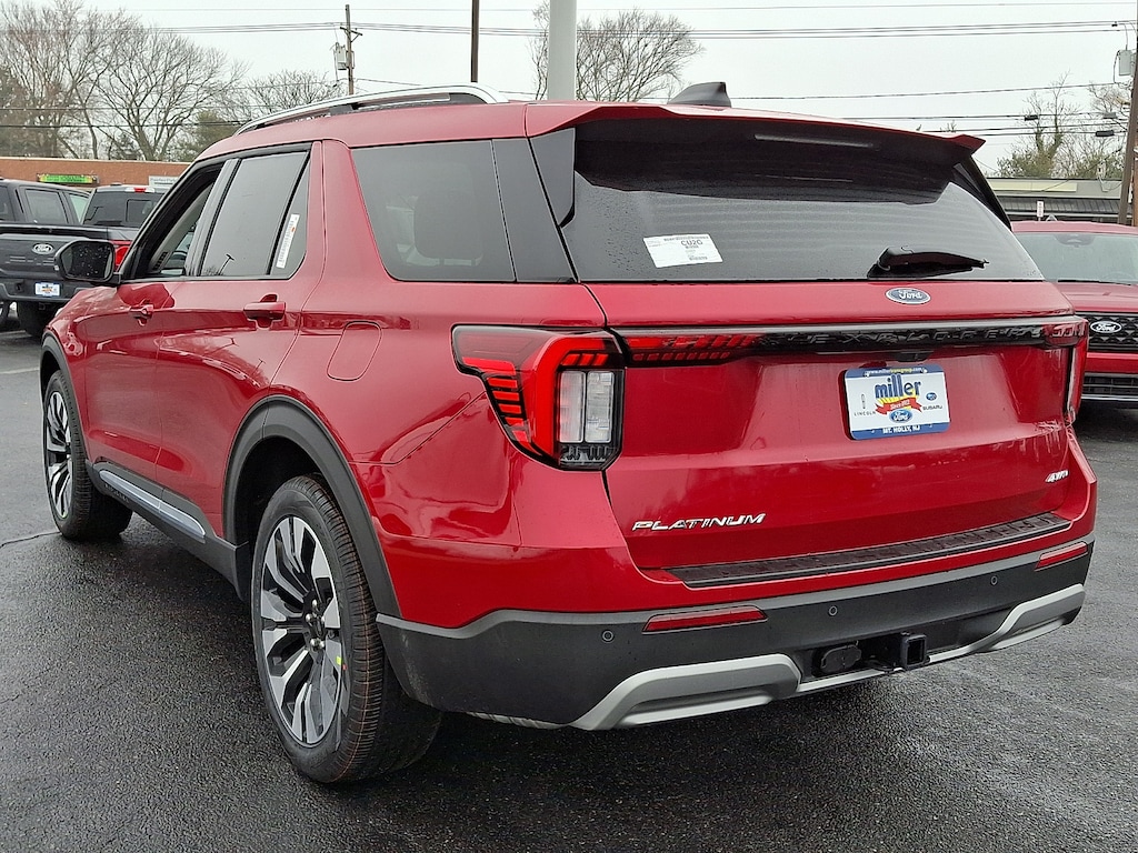 New 2026 Ford Explorer 4DR 4WD Pltnm SUV
