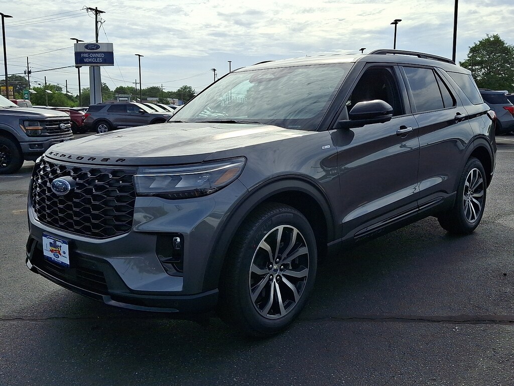 New 2026 Ford Explorer ST-Line SUV