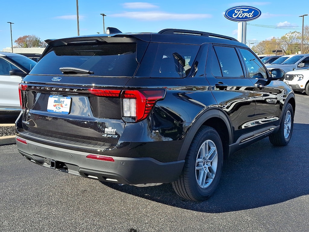 New 2026 Ford Explorer Active SUV