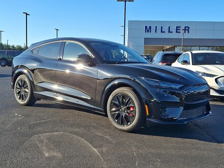 2025 Ford Mustang Mach-E Premium CROSSOVERS