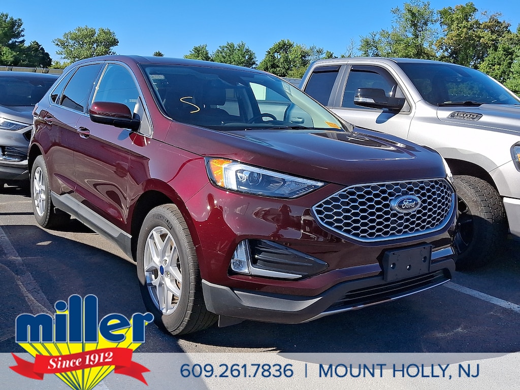 Used 2024 Ford Edge SEL Sport Utility