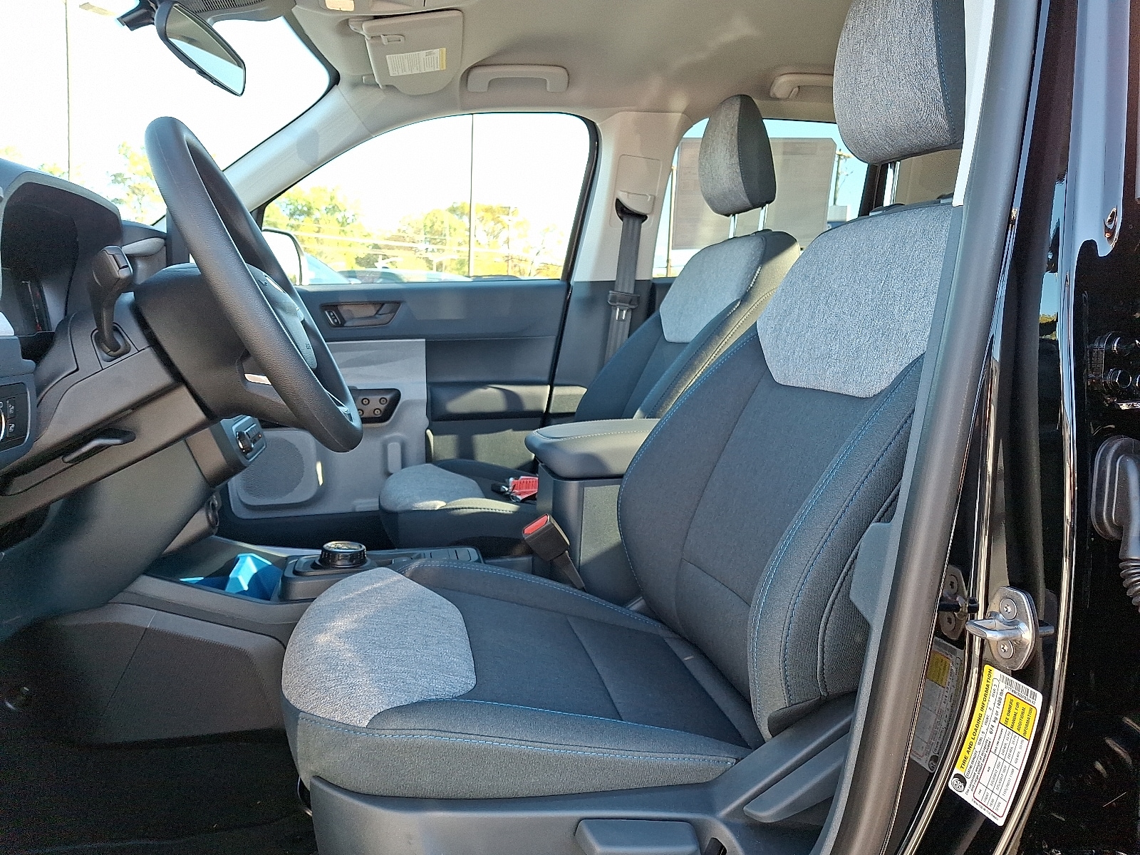 2025 Ford Maverick XLT - Photo 7