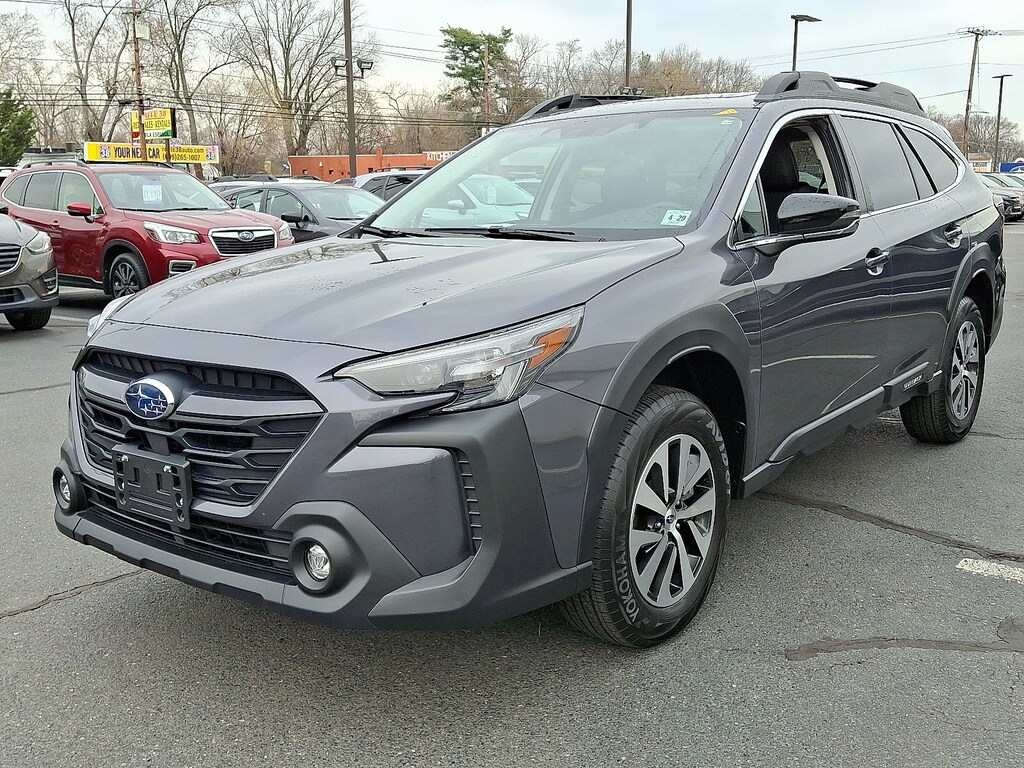 Used 2024 Subaru Outback Premium Sport Utility