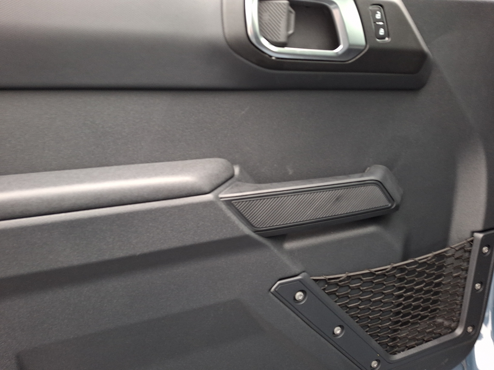 2025 Ford Bronco 4-Door Base - Photo 7