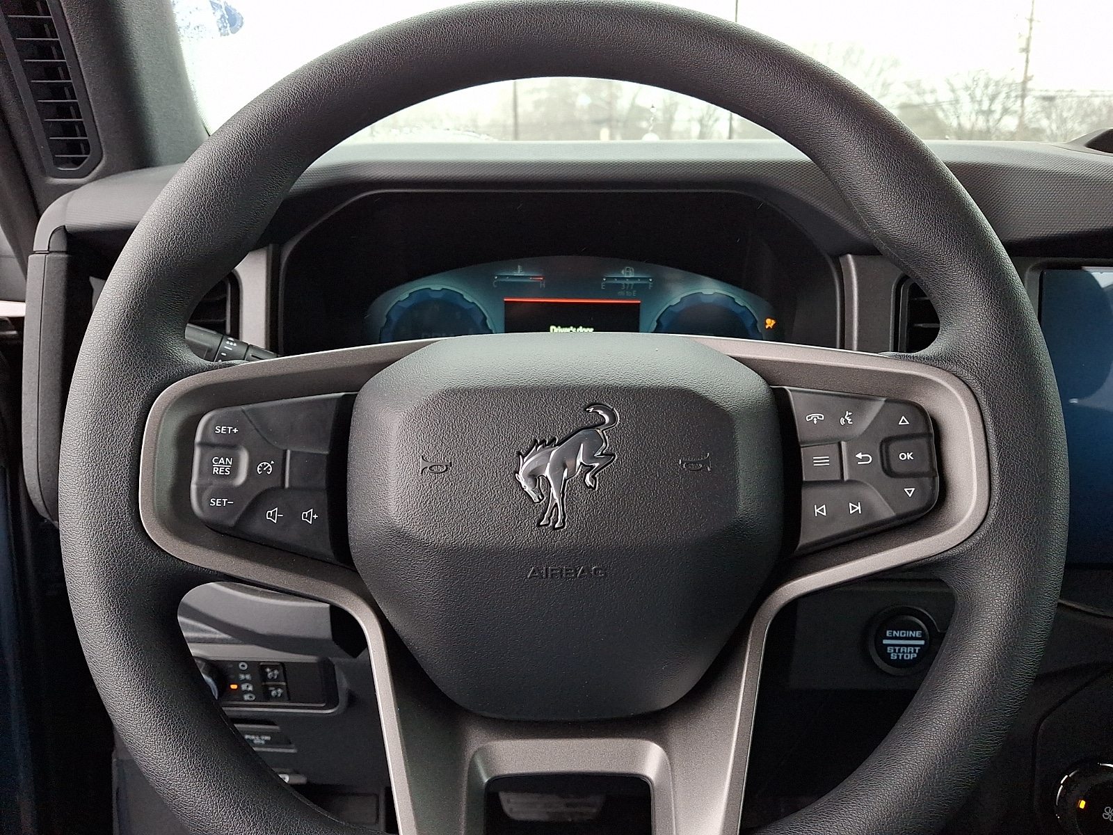 2025 Ford Bronco 4-Door Base - Photo 11