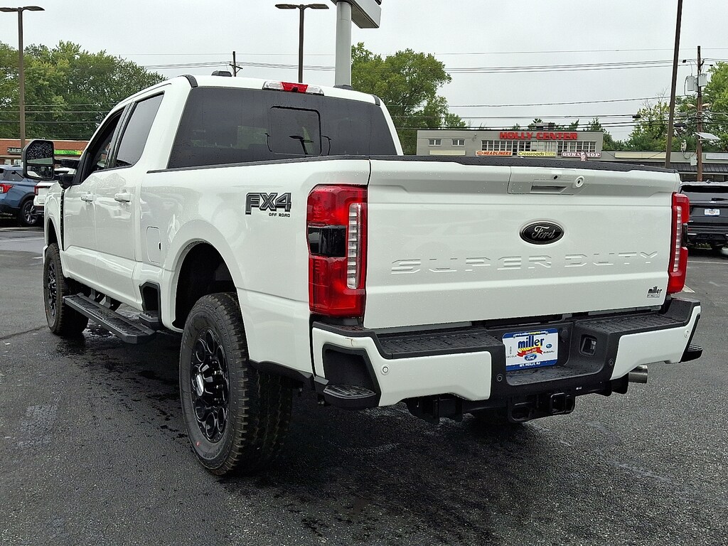 New 2026 Ford Super Duty F-250 Lariat TRUCK