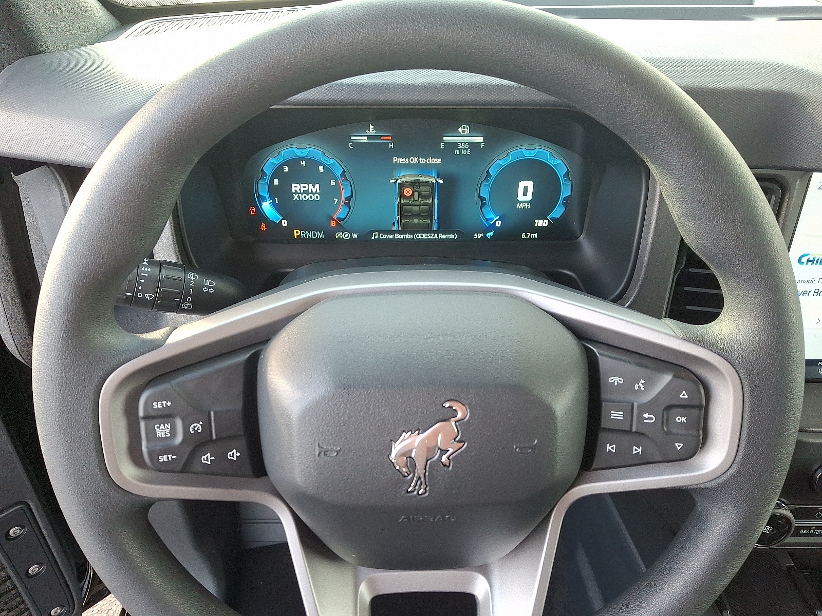 2025 Ford Bronco 4-Door Base - Photo 11
