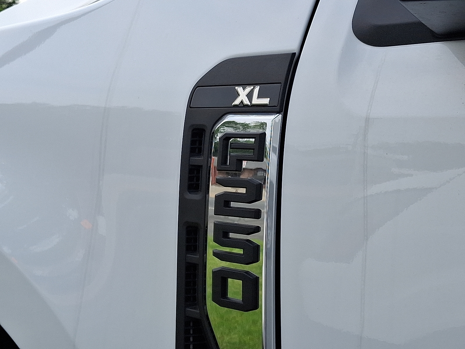 2025 Ford F-250 Super Duty XL - Photo 21