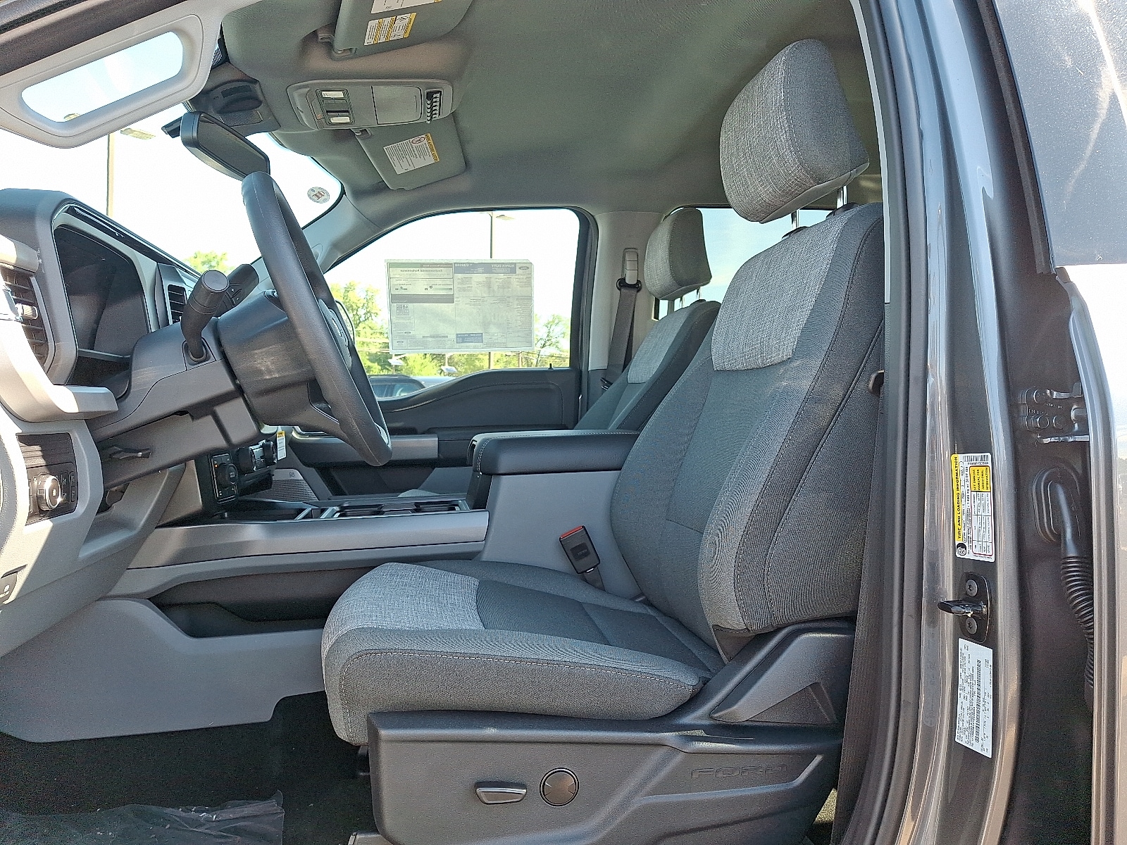 2026 Ford F-250 Super Duty XLT - Photo 9