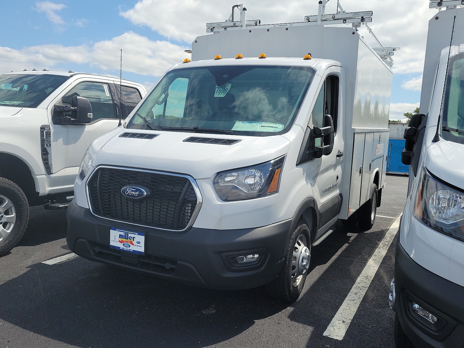 2024 Ford Transit Chassis Cutaway photo 3