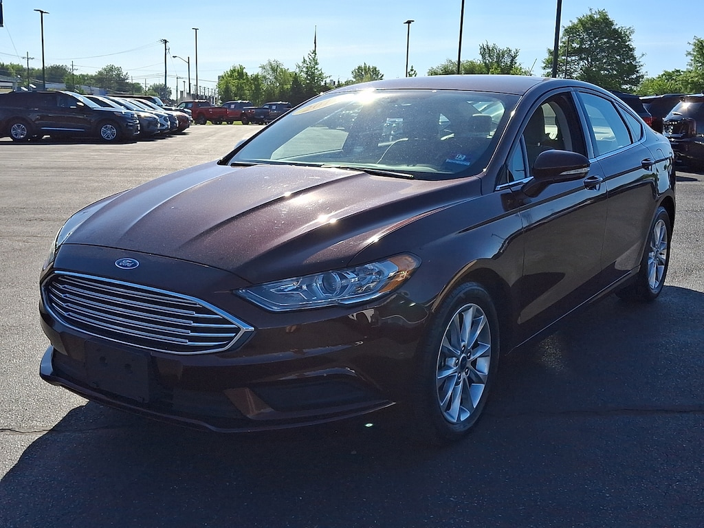 Certified 2017 Ford Fusion SE Sedan