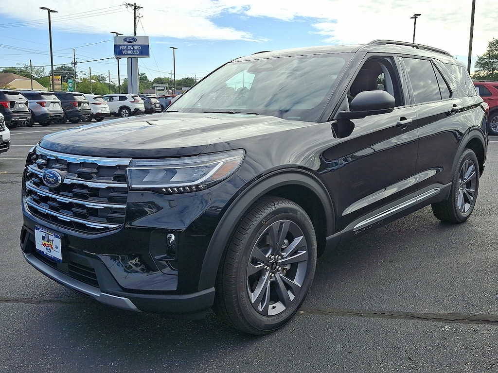 New 2025 Ford Explorer Active SUV