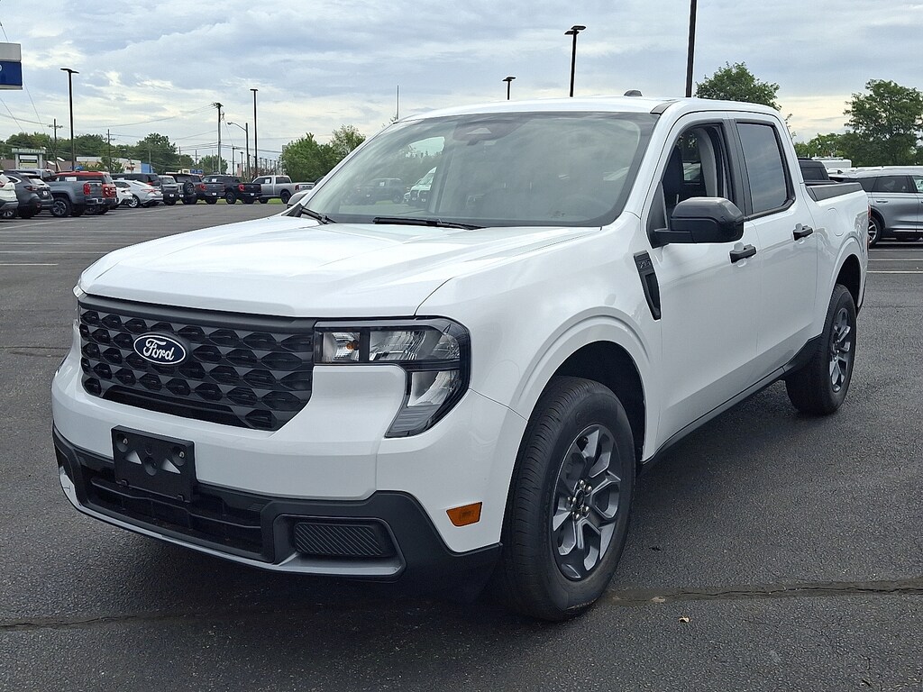 New 2025 Ford Maverick XLT TRUCK