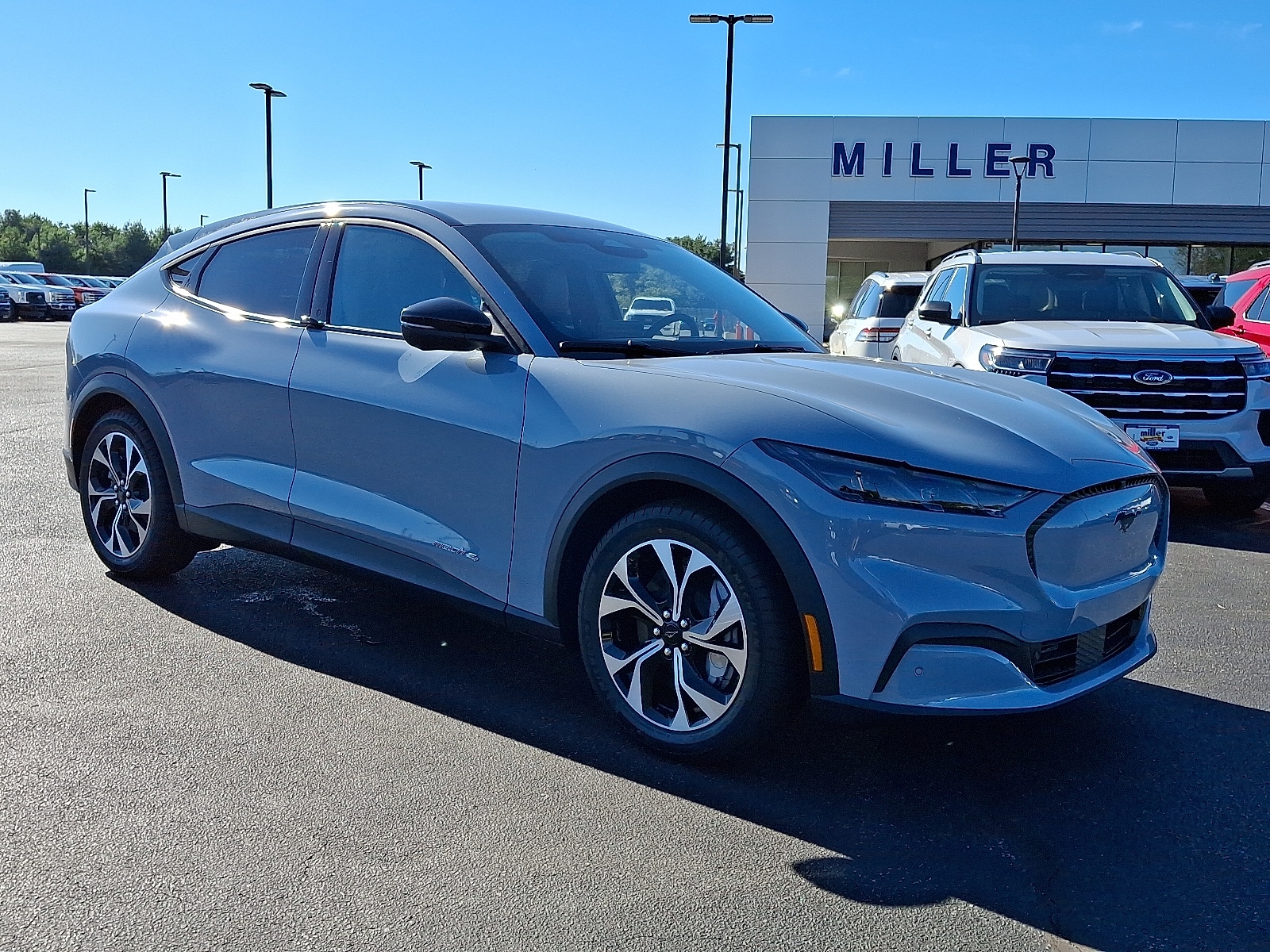 2025 Ford Mustang Mach-E Select AWD's photo