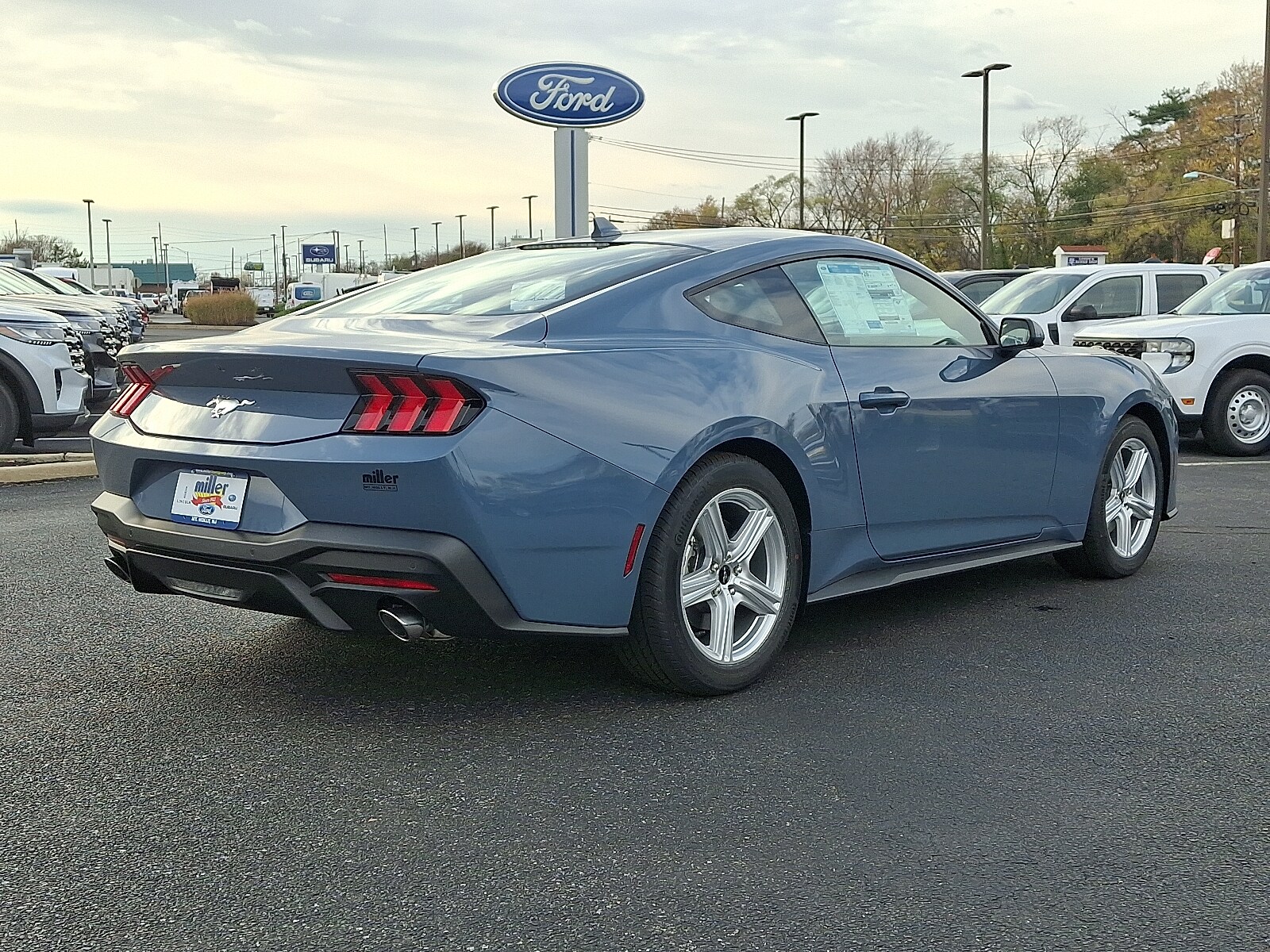 2026 Ford Mustang EcoBoost photo 4