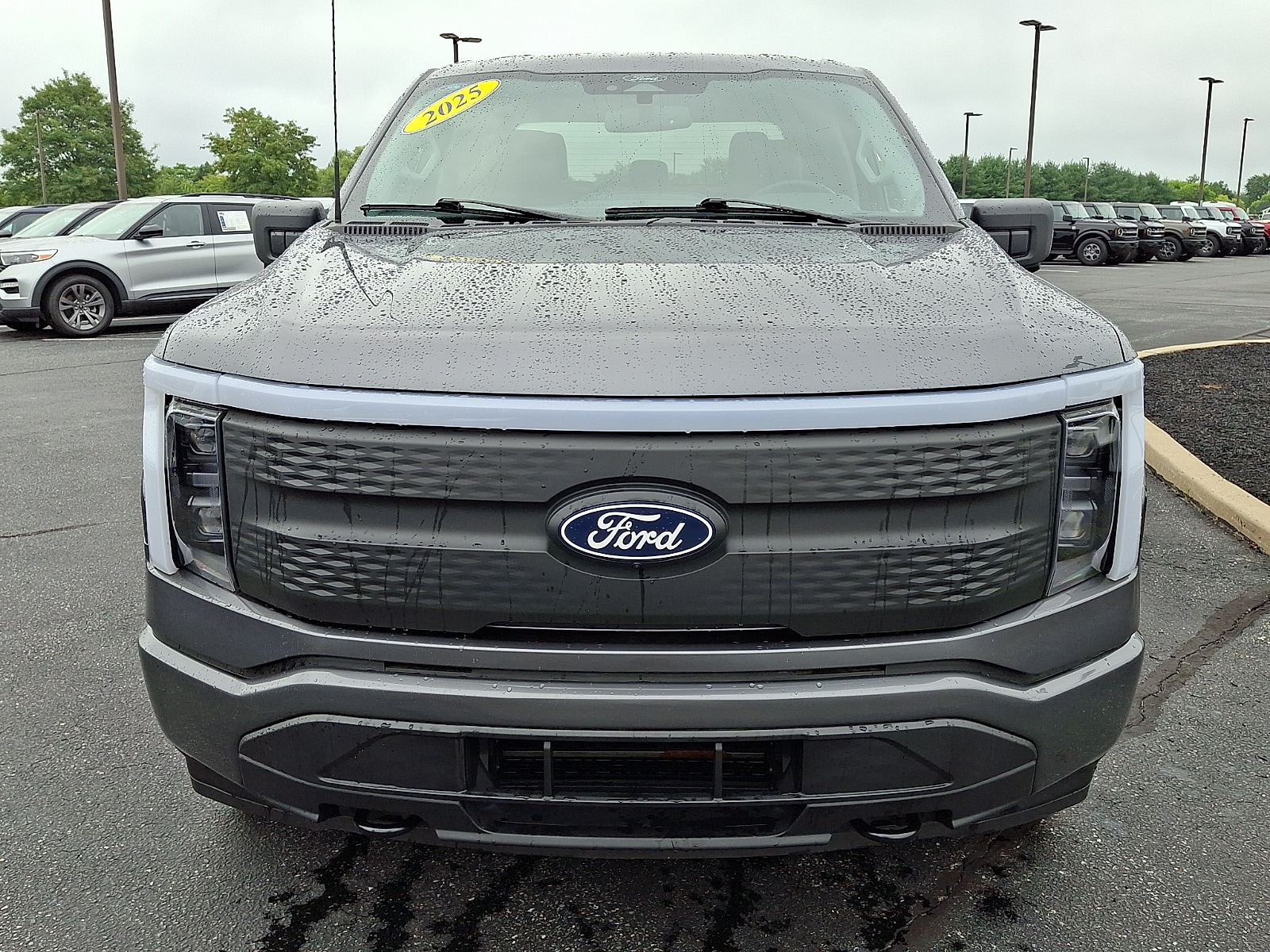 Used 2025 Ford F-150 Lightning XLT with VIN 1FTVW3LK8SWG10358 for sale in Lumberton, NJ