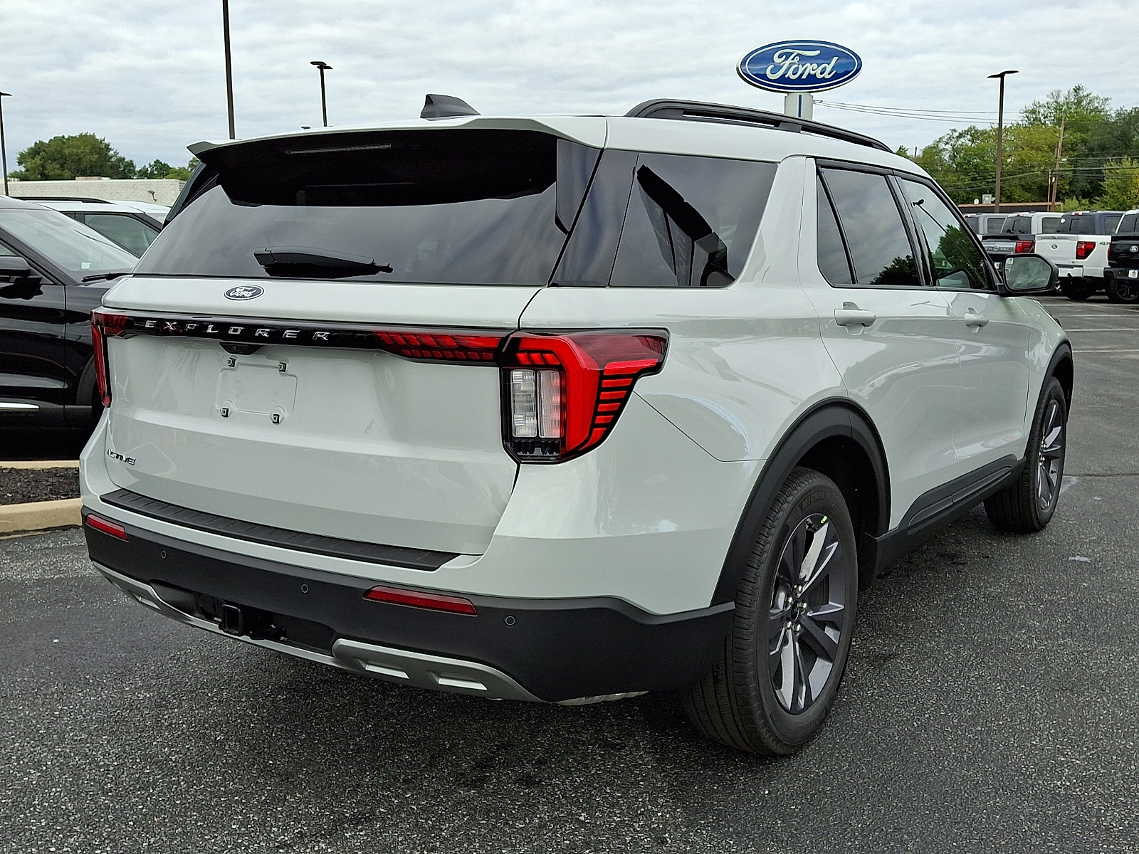 New 2027 Ford Explorer Active SUV
