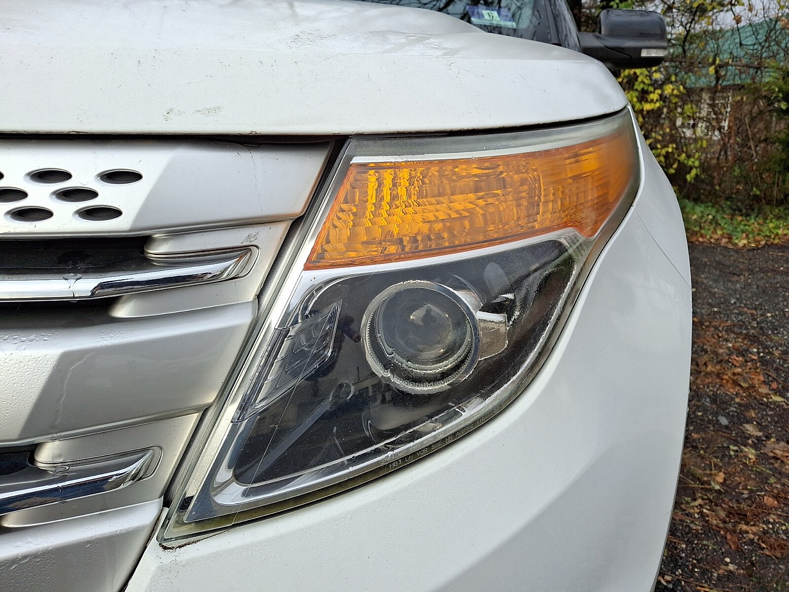 2013 Ford Explorer XLT Sport photo 4