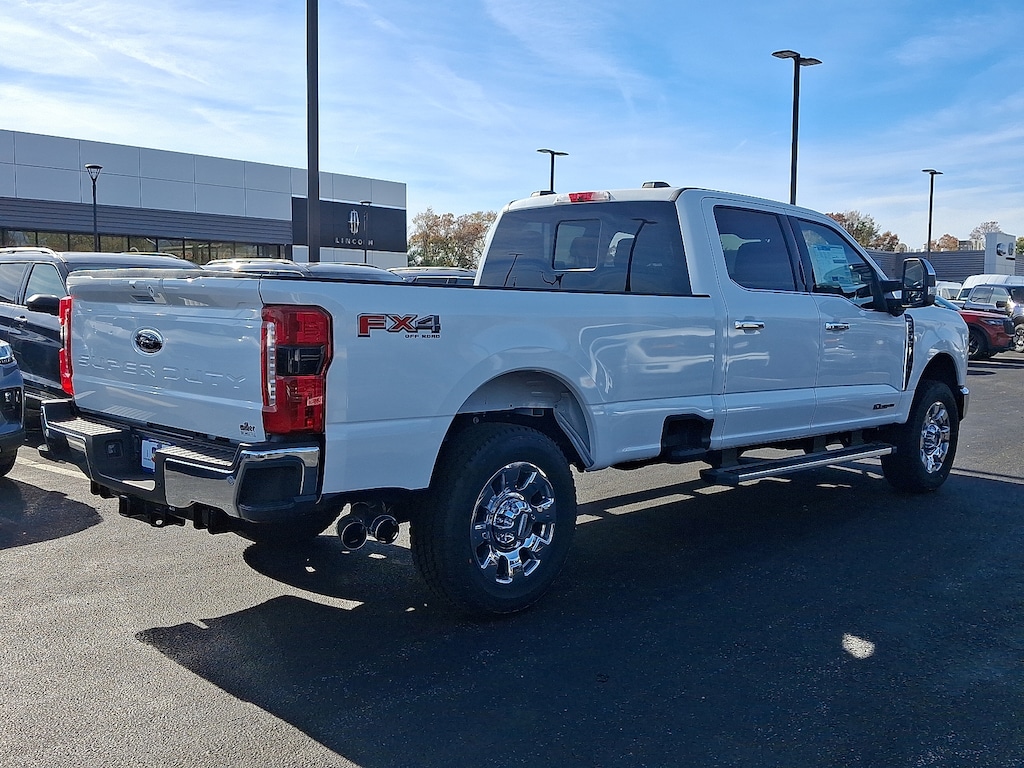 New 2026 Ford Super Duty F-350 Lariat TRUCK