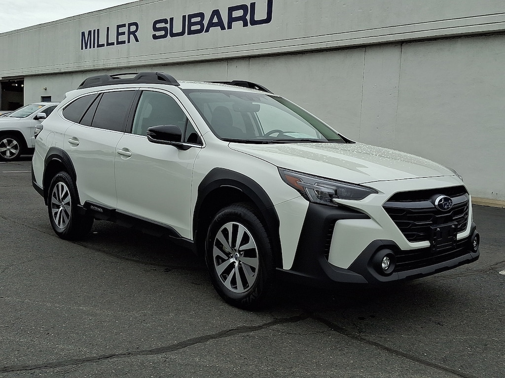 Used 2025 Subaru Outback Premium Sport Utility