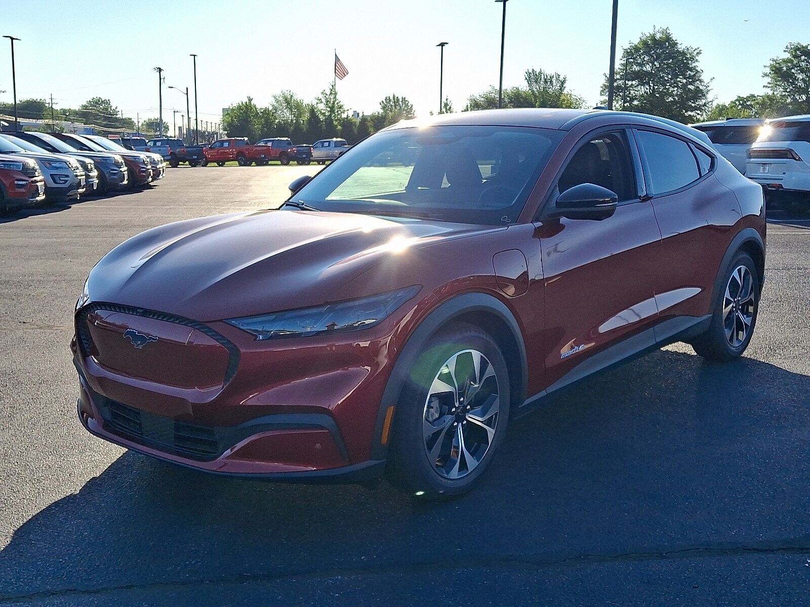 2025 Ford Mustang Mach-E Select photo 2