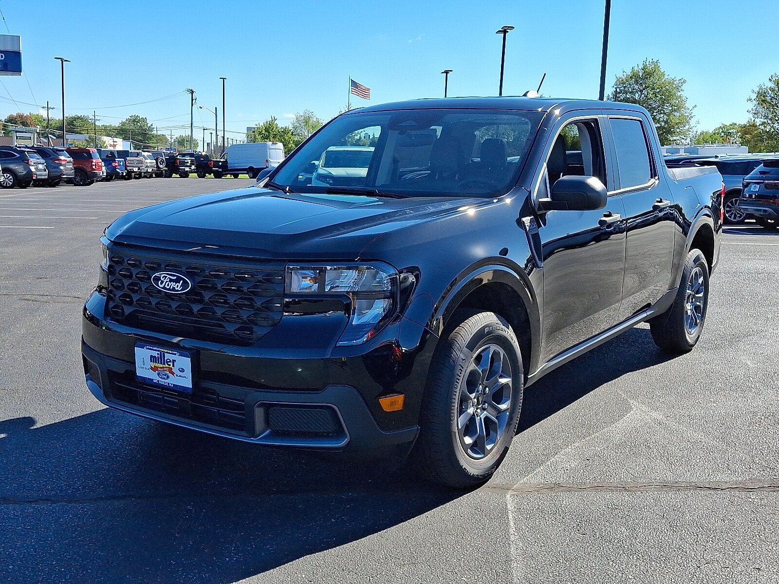 2025 Ford Maverick XLT photo 2