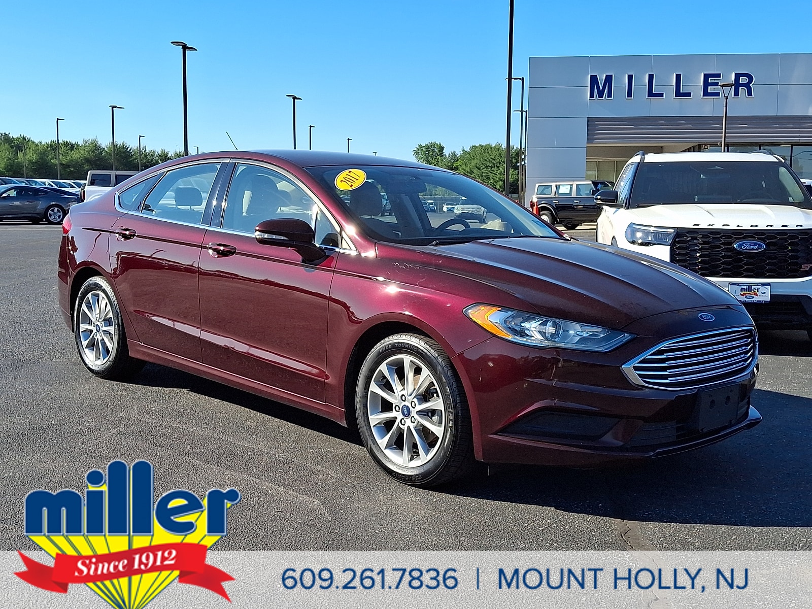 2017 Ford Fusion SE FWD's photo