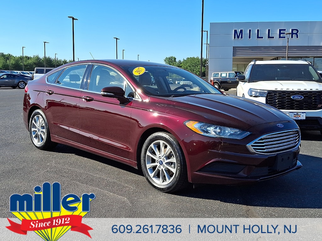 Certified 2017 Ford Fusion SE Sedan