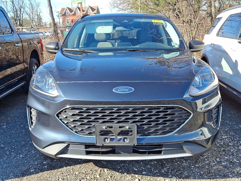 Certified 2022 Ford Escape SE Sport Utility