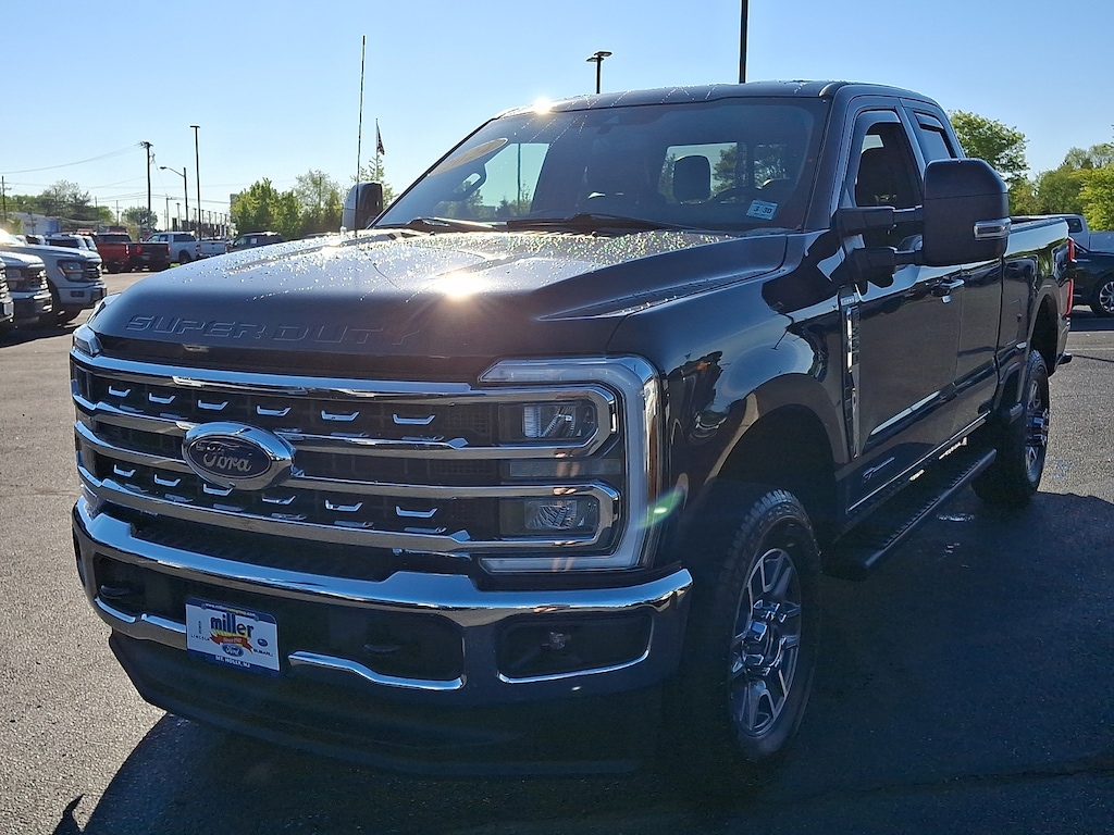 Used 2024 Ford F-350 Lariat Extended Cab