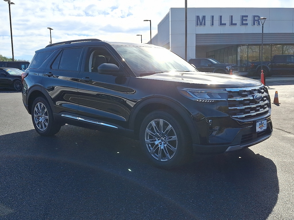New 2025 Ford Explorer Active SUV