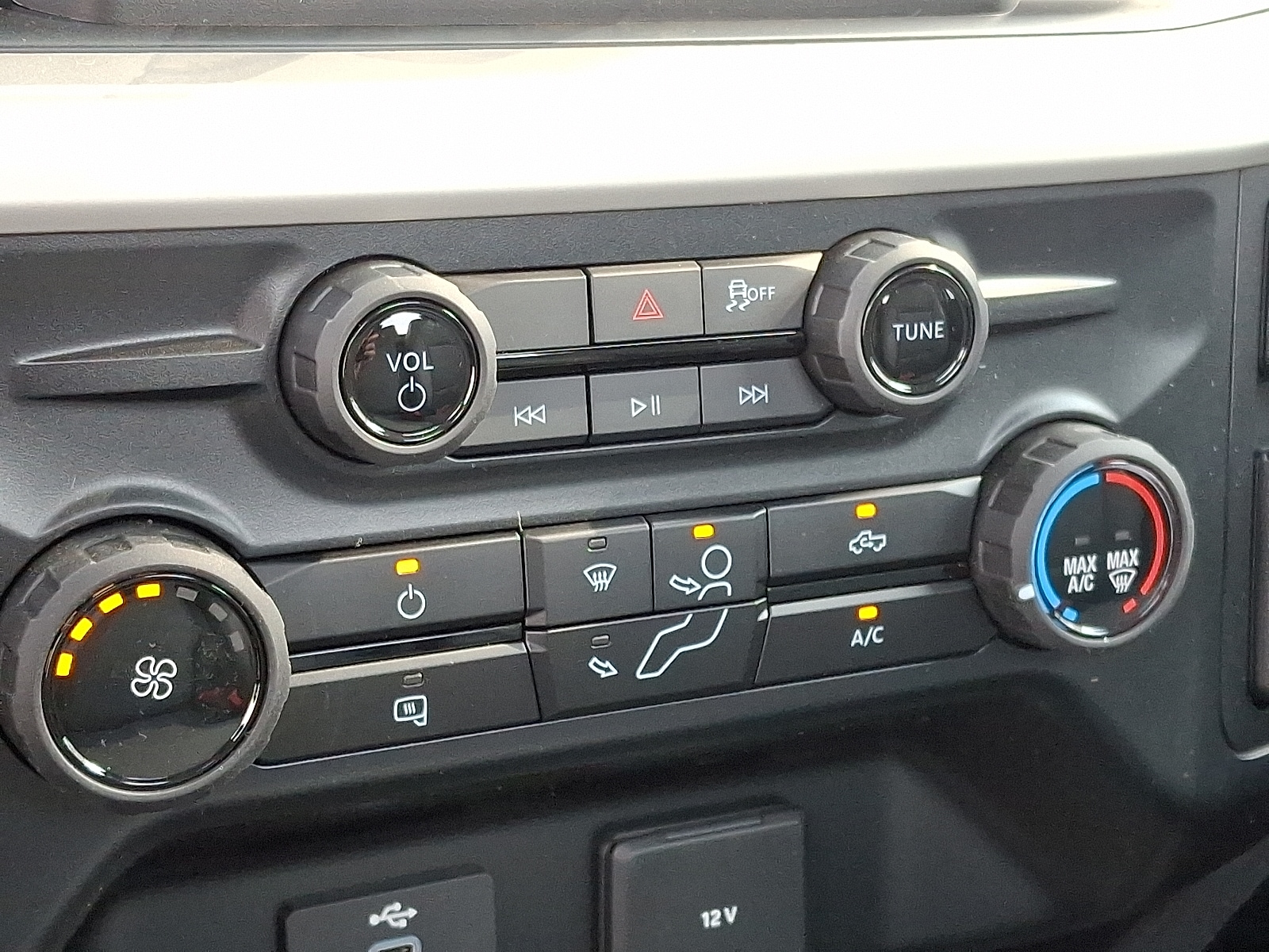 2025 Ford F-250 Super Duty XL - Photo 14