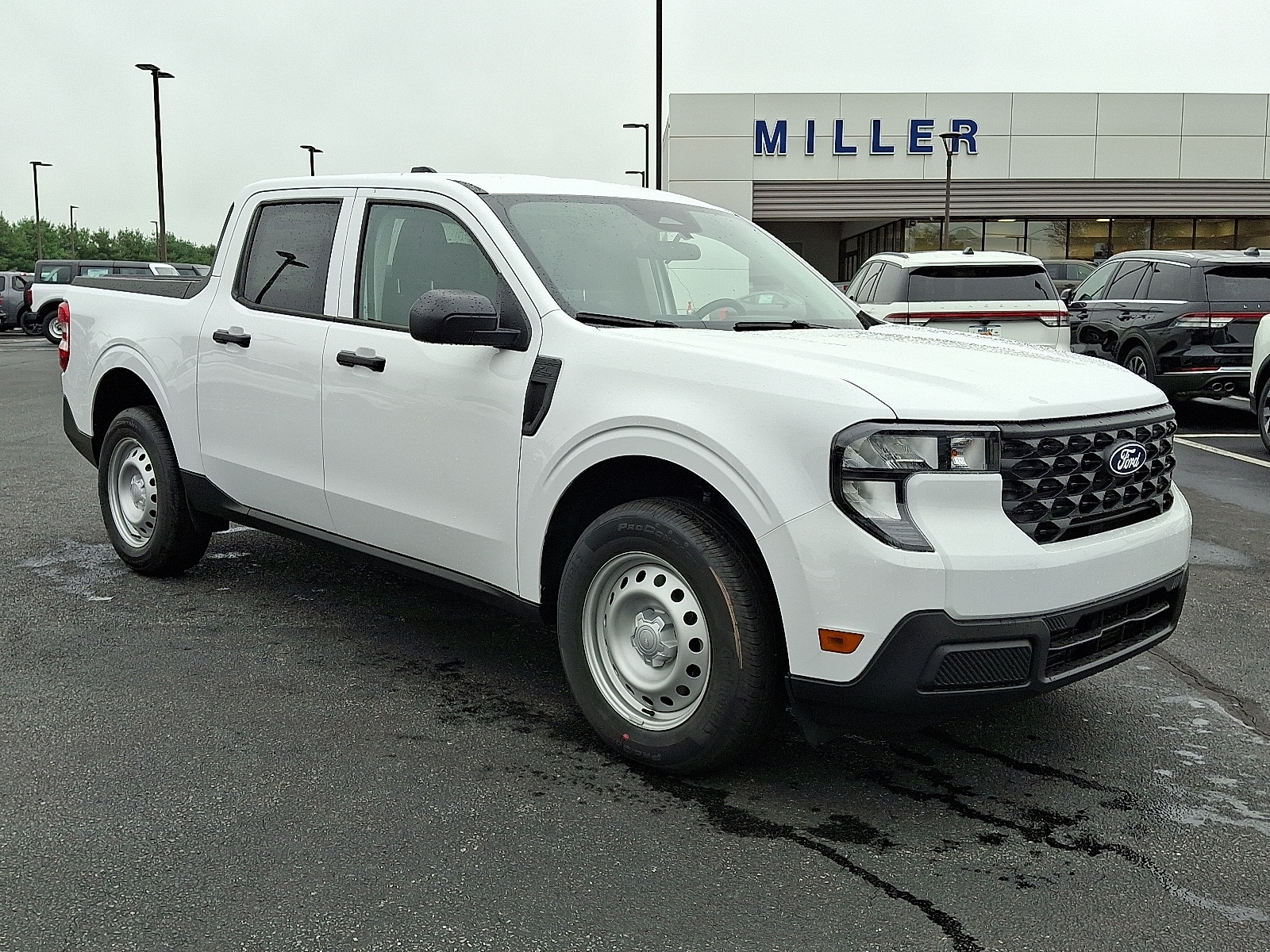 2025 Ford Maverick XL