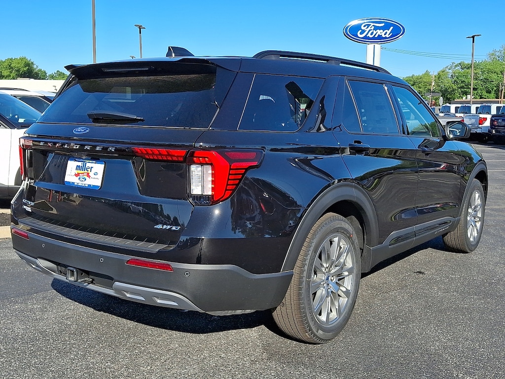 New 2026 Ford Explorer Active SUV