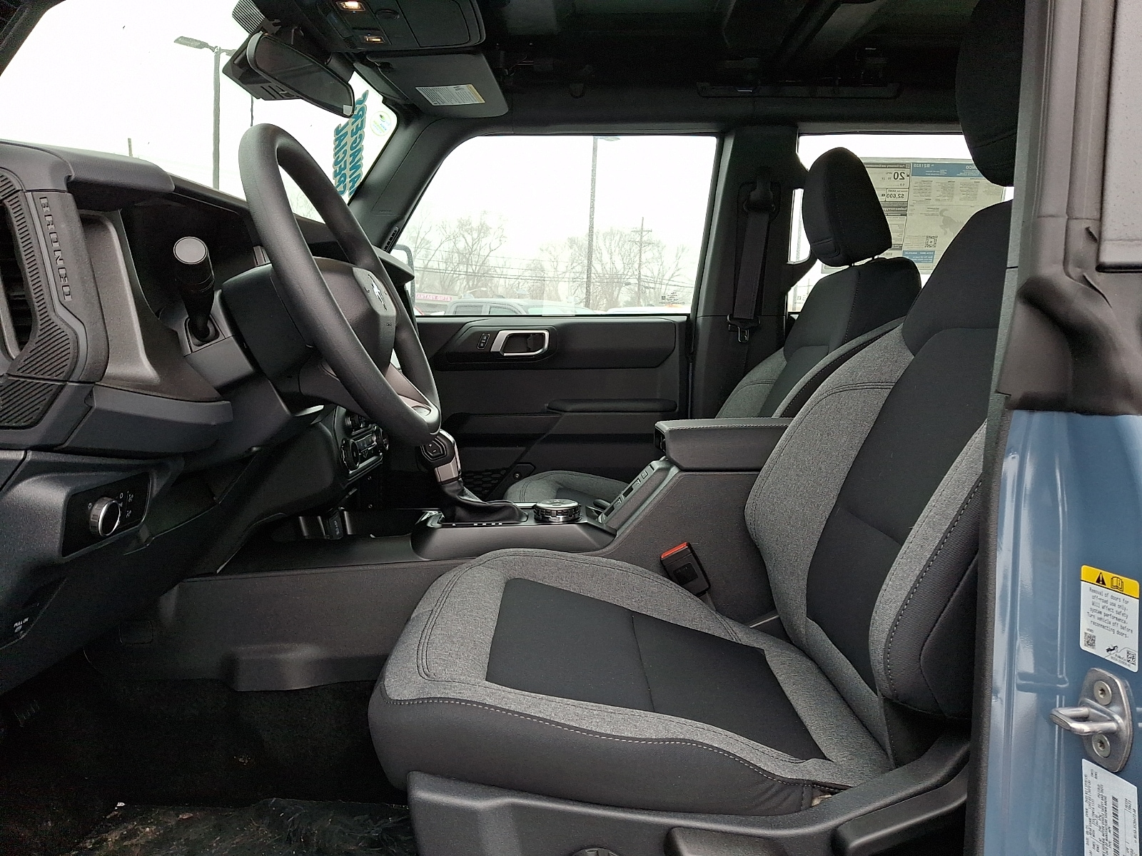 2025 Ford Bronco 4-Door Base - Photo 8