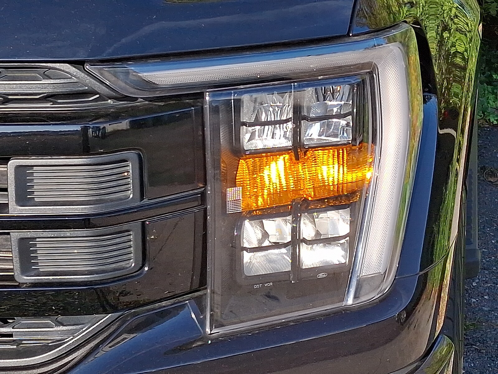 2022 Ford F-150 XLT photo 3
