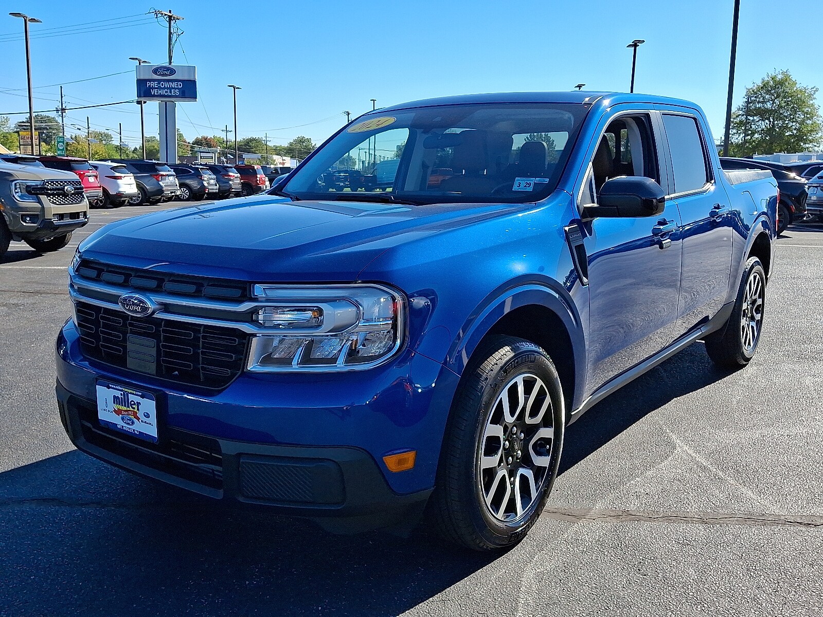 2024 Ford Maverick Lariat photo 2