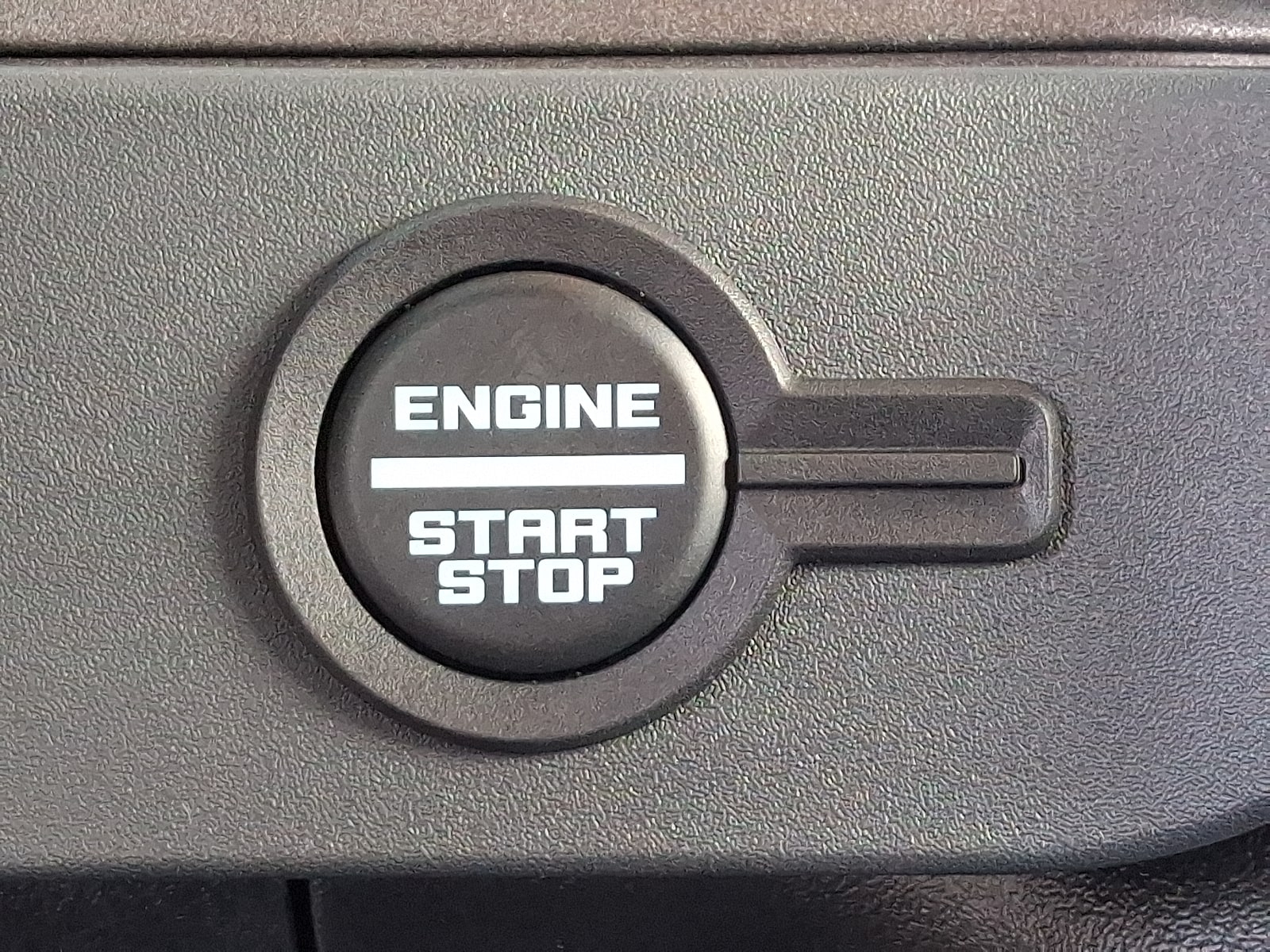 2025 Ford Bronco 4-Door Base - Photo 12
