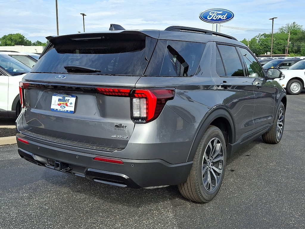 New 2026 Ford Explorer ST-Line SUV