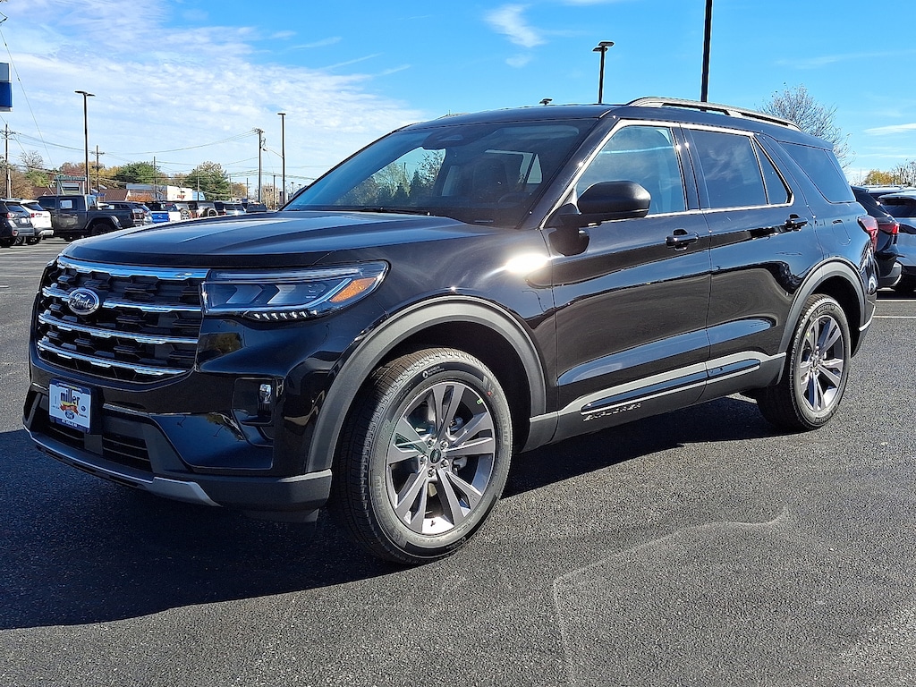 New 2026 Ford Explorer Active SUV
