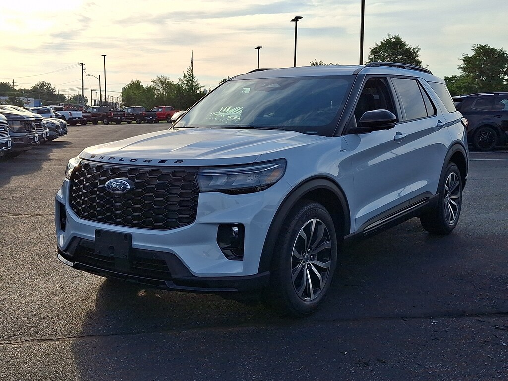 New 2026 Ford Explorer ST-Line SUV